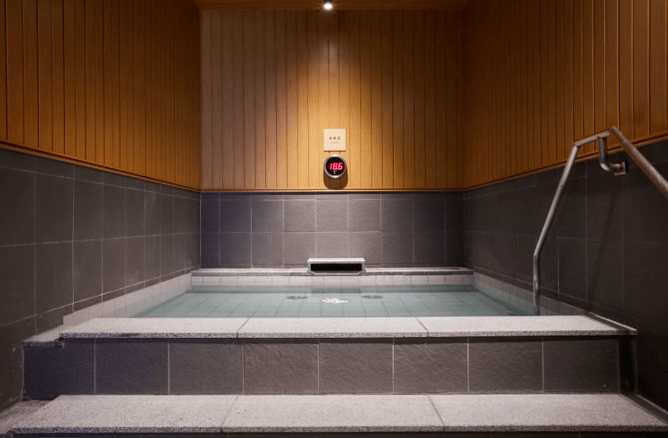 The cold bath